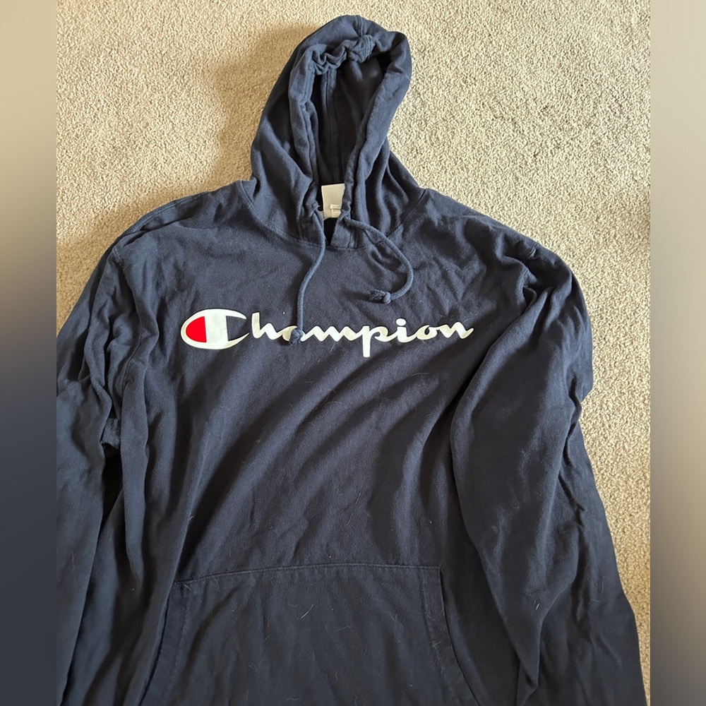 Xl champion sweatshirt in black.